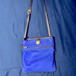 Michael Kors Cross blue body